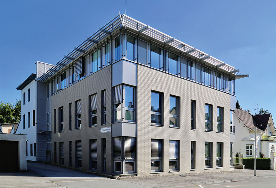 Bild 2 Verwaltungsneubauten einer Firma in Solingen