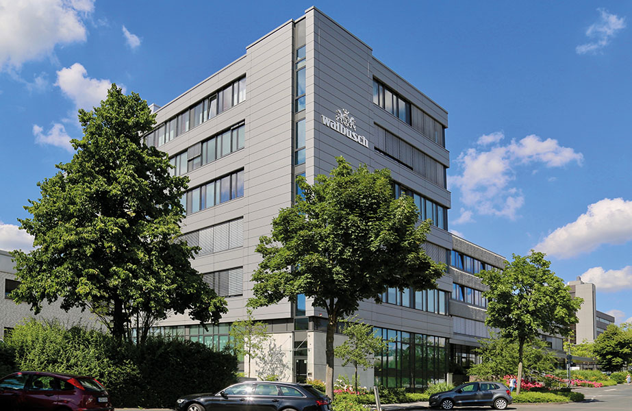 Bild 1 Erweiterung eines Verwaltungsgebäudes mit Verkaufsfläche in Solingen